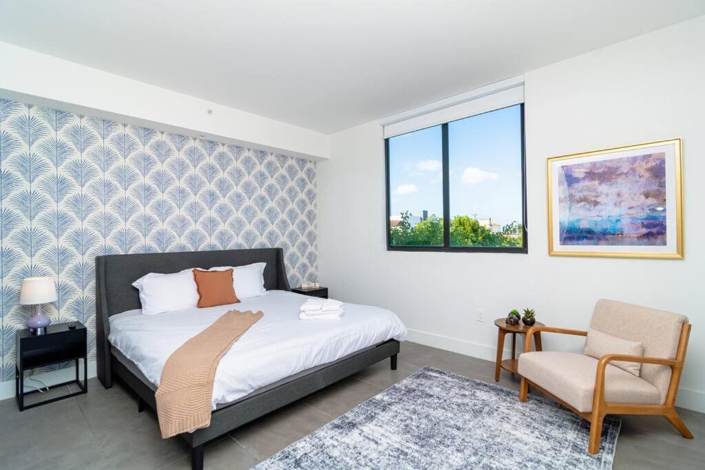Apartment King Bed Brand New Oasis Minutes To Brickell *